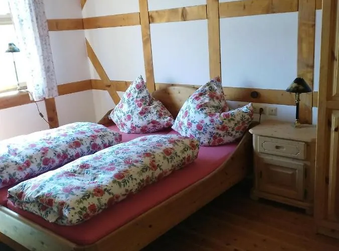 Дом отдыха Rhoener Mit Viel Flair *